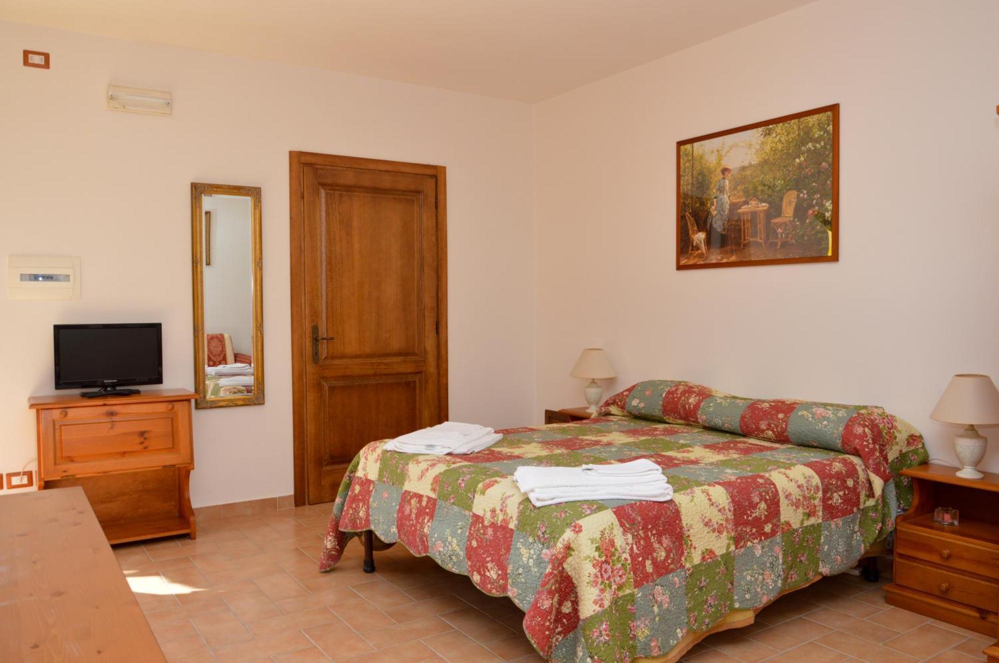 Agriturismo "La Fraschetta" Bolsena Exterior photo